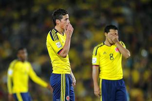世预赛-阿根廷0-2乌拉圭仍居榜首 梅西锁喉对手+中楣努涅斯破门